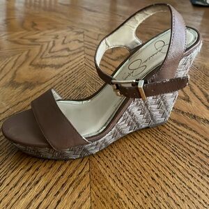 Jessica Simpson Espadrille Wedge Heel Sandal Size  8